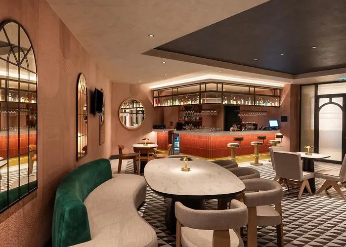 Hotel Elite World