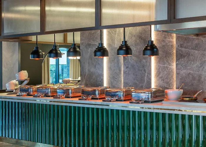 Elite World מלון קוסדסי