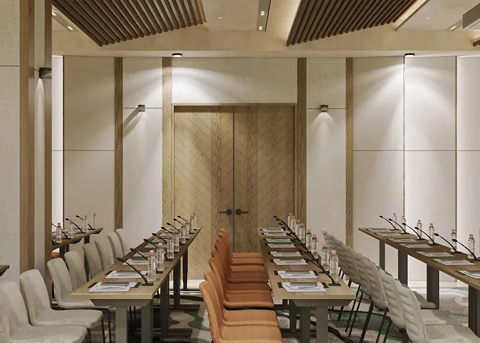 מלון Elite World 5*