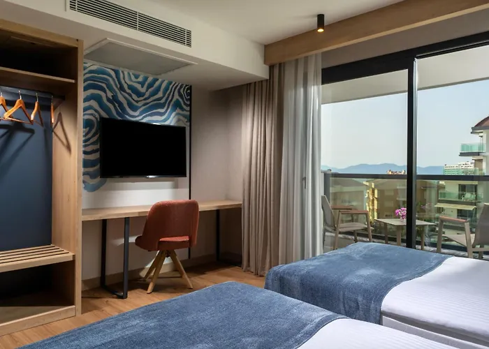 Elite World Hotel