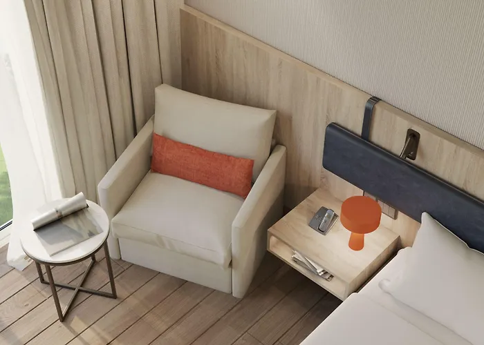 Elite World Hotel 5*