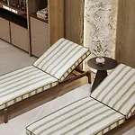 Hotell Elite World