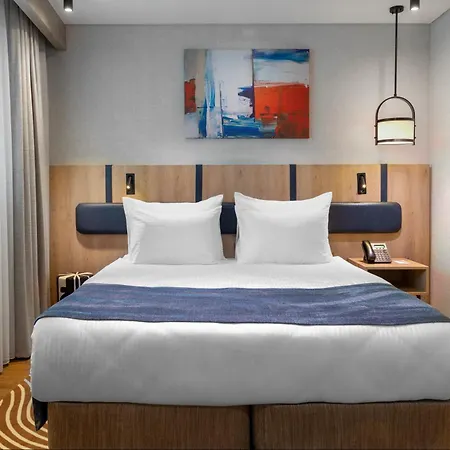 Elite World Szálloda 5*